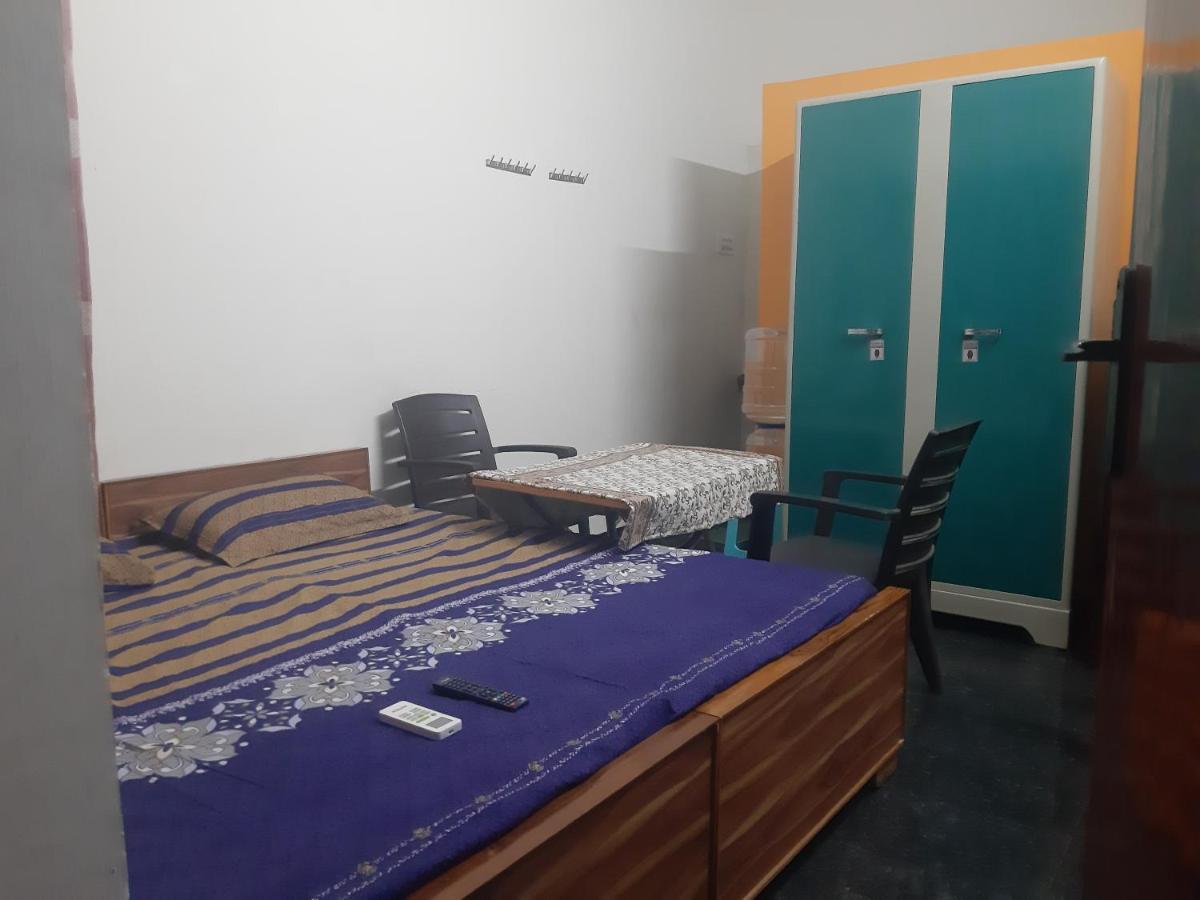 Agsara Home Stay Коимбатур Экстерьер фото